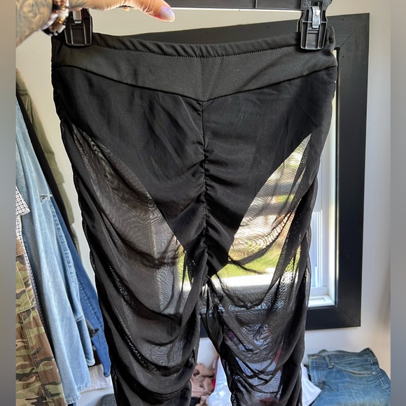 Mesh scrunch leggings - Picture 2 of 4